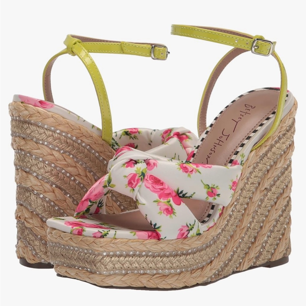 Betsey Johnson Wedge Sandal NWOT